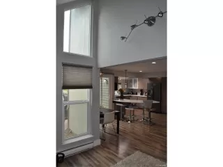 Photo #4: 4620793 Listing