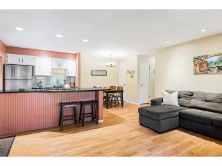 Photo #3: 4625191 Listing