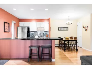 Photo #5: 4625191 Listing