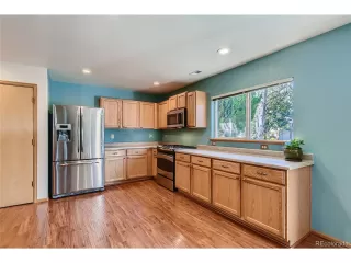 Photo #6: 4626103 Listing 