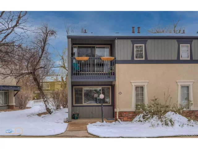 MLS: 4627999 Condo For Sale