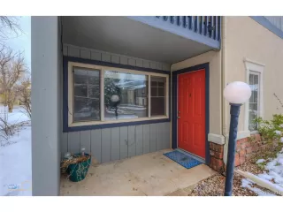 Photo #6: 4627999 Listing