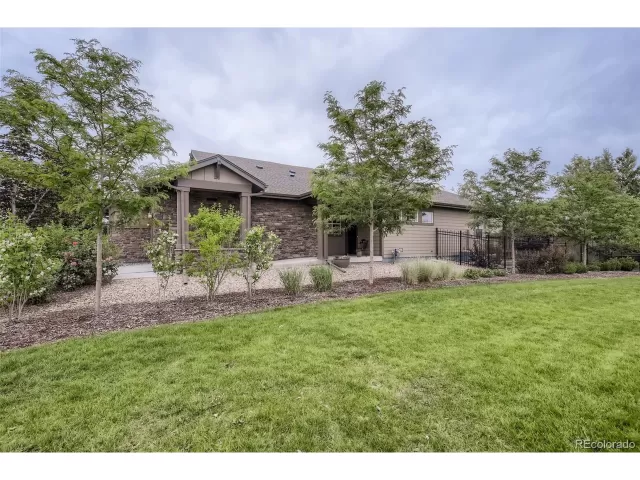 MLS: 4633980 Condo For Sale