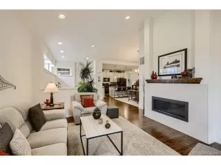 Photo #5: 4633980 Listing