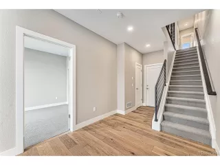 Photo #2: 4652240 Listing