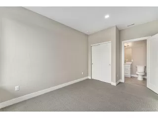 Photo #3: 4652240 Listing