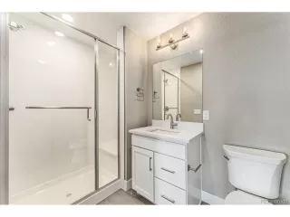 Photo #5: 4652240 Listing