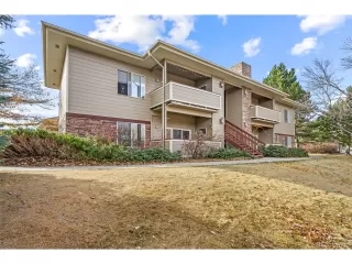 Photo #2: 4653752 Listing