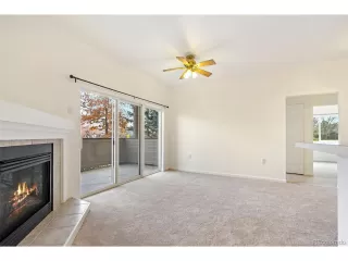 Photo #4: 4653752 Listing