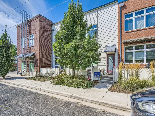 MLS: 4664620 Condo For Sale