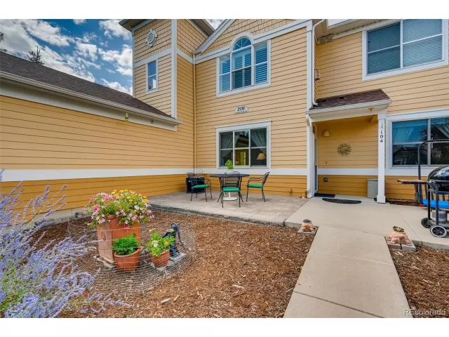 MLS: 4664695 Condo For Sale