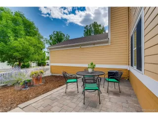 Photo #5: 4664695 Listing