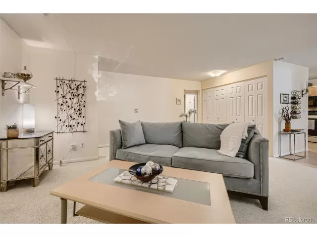 MLS: 4679474 Condo For Sale