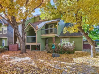 Photo #3: 4681918 Listing