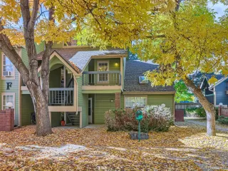 Photo #4: 4681918 Listing