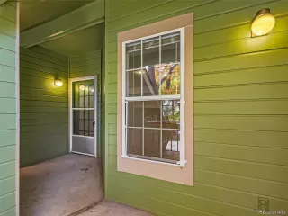 Photo #5: 4681918 Listing