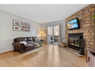 Photo #4: 4701041 Listing 