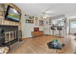 Photo #5: 4701041 Listing 