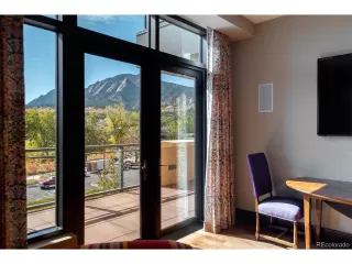 Photo #3: 4701674 Listing