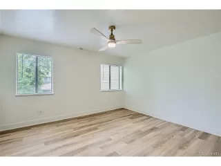 Photo #6: 4713339 Listing