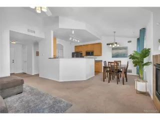 Photo #1: 4720161 Listing