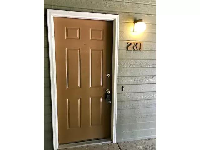 MLS: 4722012 Condo For Sale