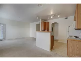 Photo #6: 4724631 Listing 