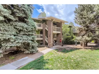 Photo #1: 4727374 Listing 