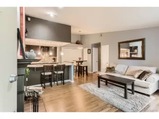 Photo #2: 4727374 Listing 