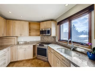 Photo #5: 4727523 Listing 