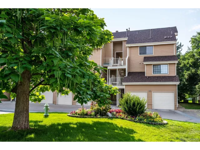 MLS: 4732351 Condo For Sale