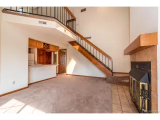 Photo #3: 4732351 Listing