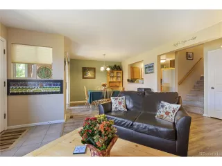 Photo #6: 4753472 Listing 