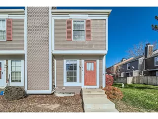 Photo #1: 4755461 Listing 