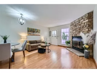 Photo #4: 4755461 Listing 