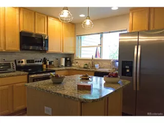 Photo #3: 4765349 Listing