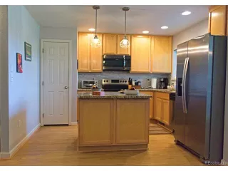 Photo #4: 4765349 Listing