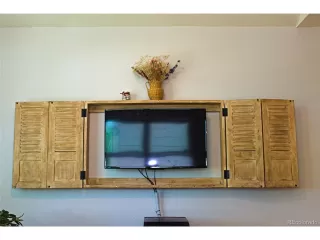 Photo #6: 4765349 Listing