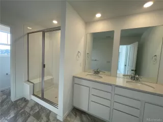 Photo #4: 4769778 Listing