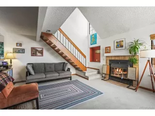 Photo #1: 4784599 Listing