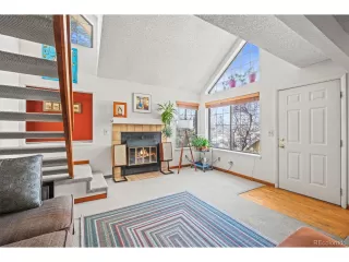 Photo #3: 4784599 Listing