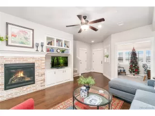 Photo #5: 4787965 Listing