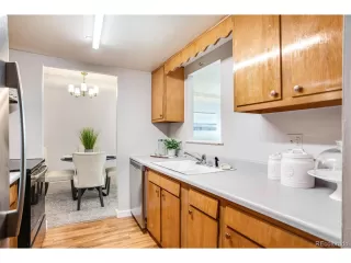 Photo #5: 4801166 Listing