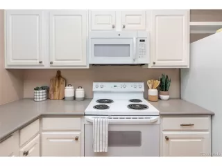 Photo #4: 4816214 Listing