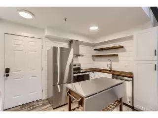 Photo #3: 4826716 Listing