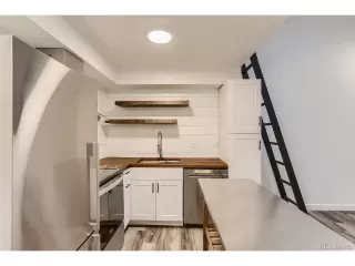 Photo #6: 4826716 Listing