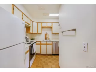 Photo #5: 4835174 Listing