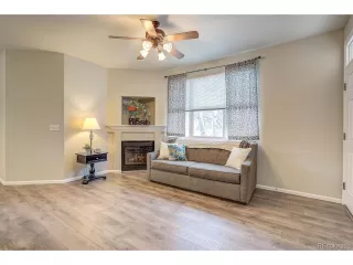 Photo #5: 4838725 Listing