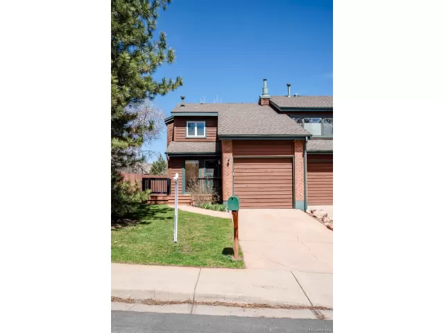 MLS: 4842257 Condo For Sale