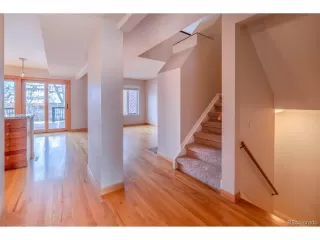 Photo #4: 4842257 Listing